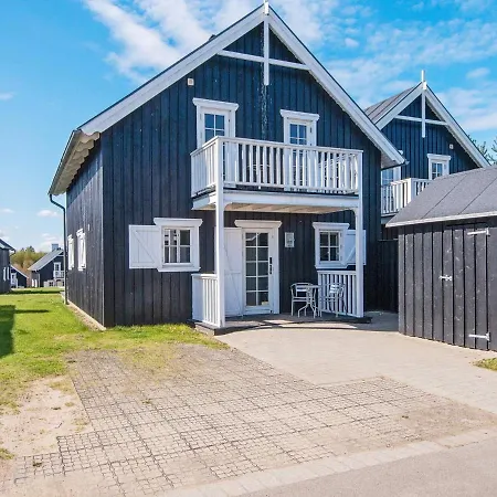 Holiday home 8 Person In *