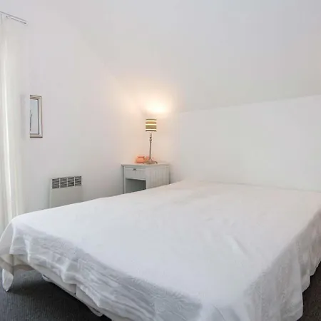 8 Person In Holiday home Gjern